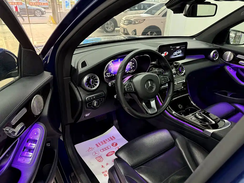 Mercedes-Benz GLC 2018 facelift GLC 260 4MATIC luxury model купить на сайте DeffCars