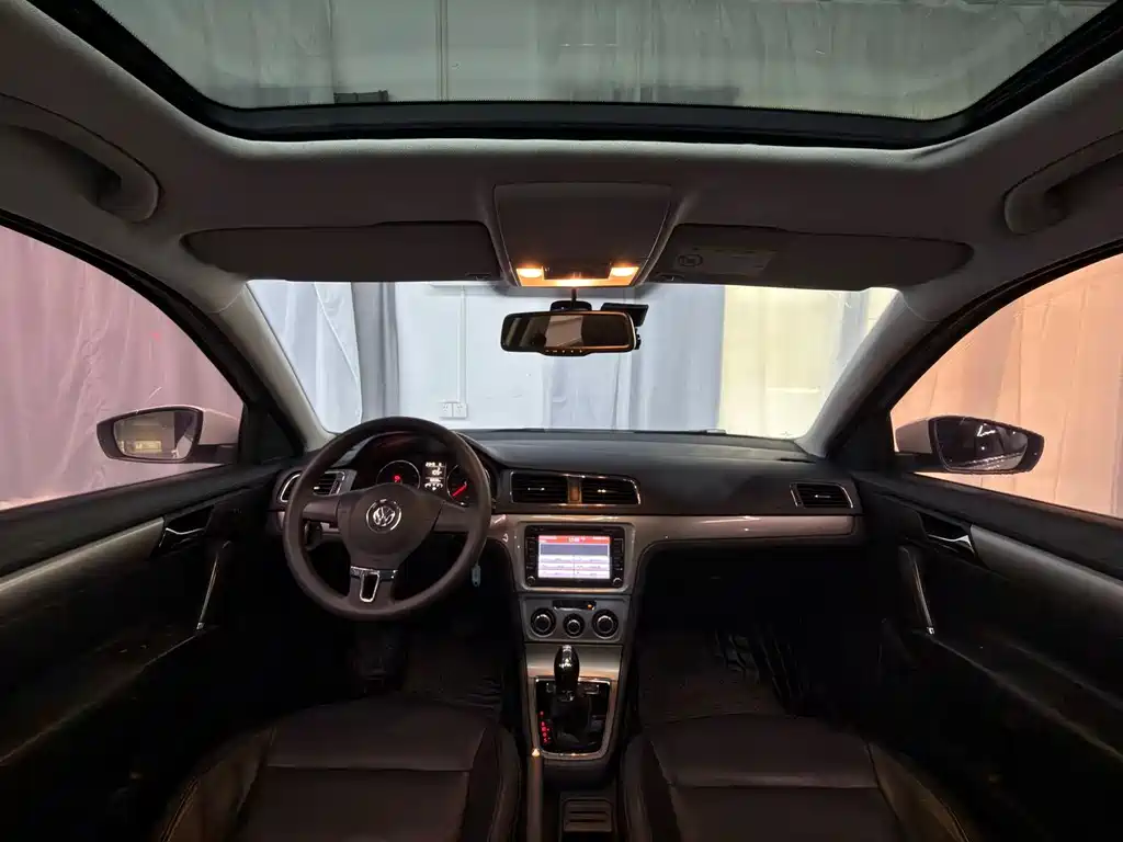 Lavida 2013 facelift 1.4TSI DSG comfort version купить на сайте DeffCars