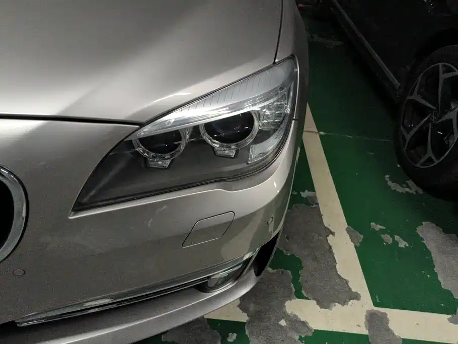 BMW 7 Series 2013 730Li Leading Model купить на сайте DeffCars