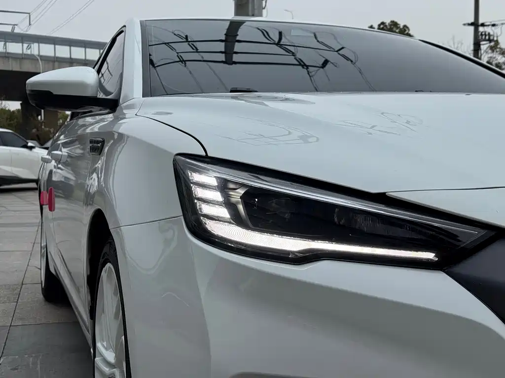 MG 6 New Energy 2020 1.5T Hybrid Trophy Smart Driving Flagship Edition купить на сайте DeffCars