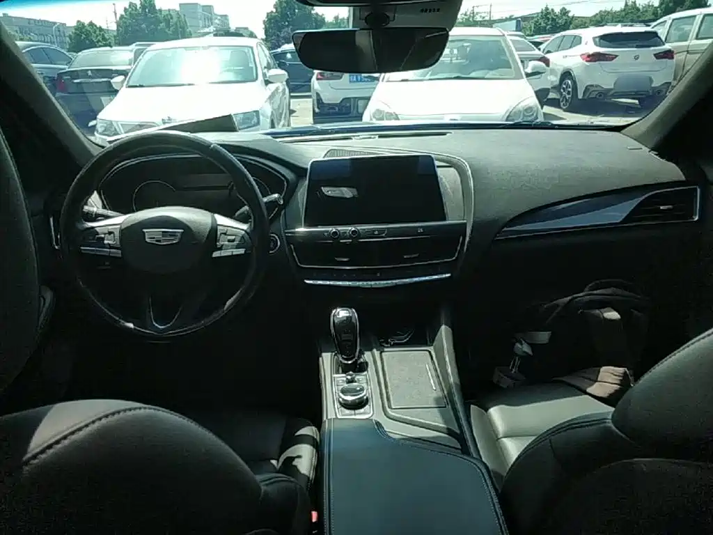 Cadillac CT5 2020 28T Fashionable and Sporty купить на сайте DeffCars