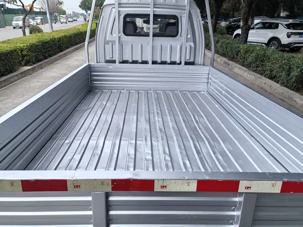 Dongfeng Xiaokang D52 2020 1.5L luxury rear double wheel National VI DK15 купить на сайте DeffCars