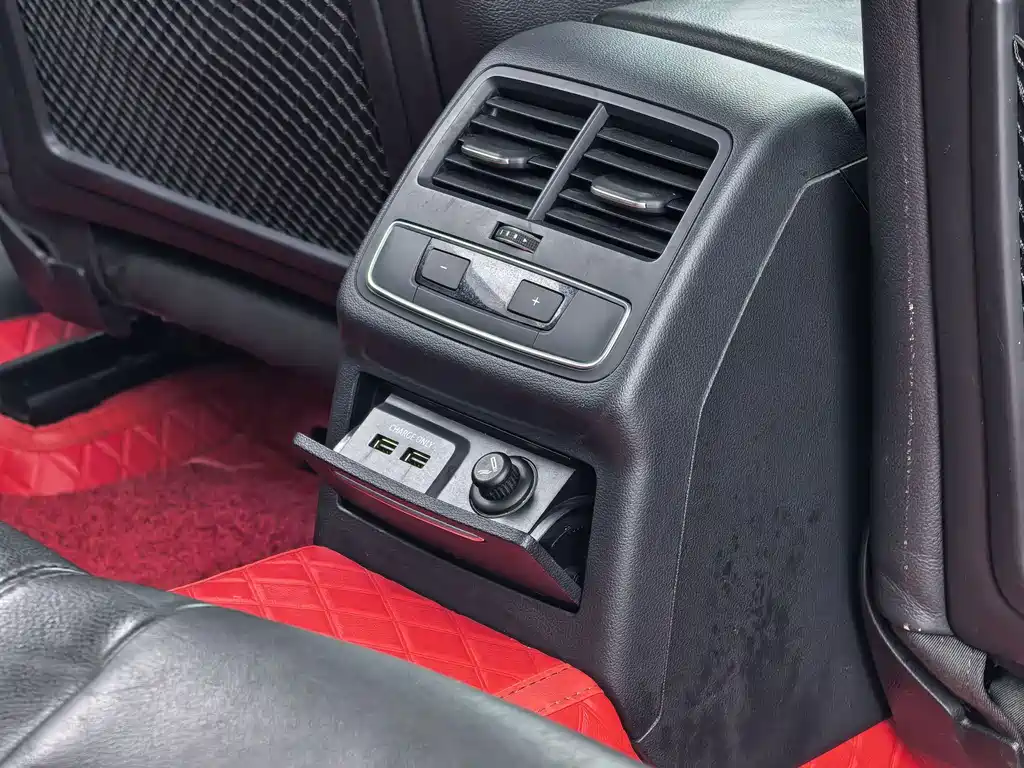 Audi A4L 2019 40 TFSI Fashion Type National V купить на сайте DeffCars