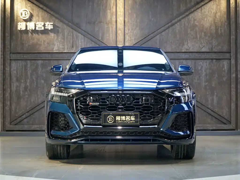 Audi Q8 2021 55 TFSI Premium Dynamic Model купить на сайте DeffCars