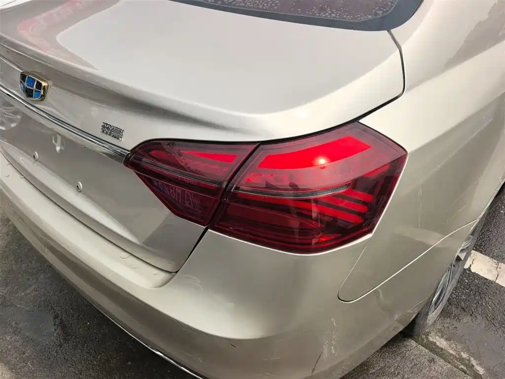 Emgrand 2018 1.5L CVT upward interconnection version купить на сайте DeffCars