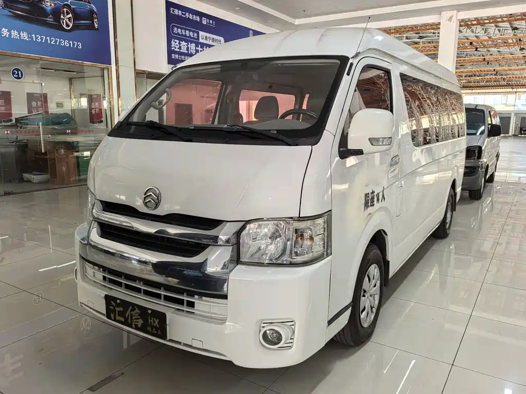 Golden Dragon Sea Lion 2015 2.4L gasoline 4RB2 купить на сайте DeffCars