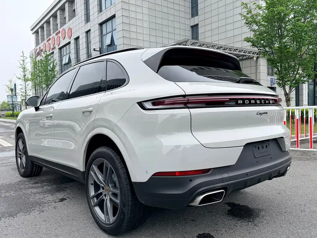 Cayenne 2024 Cayenne 3.0T купить на сайте DeffCars