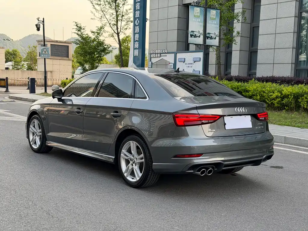 Audi A3 2020 Limousine 35 TFSI Fashion Type National V купить на сайте DeffCars