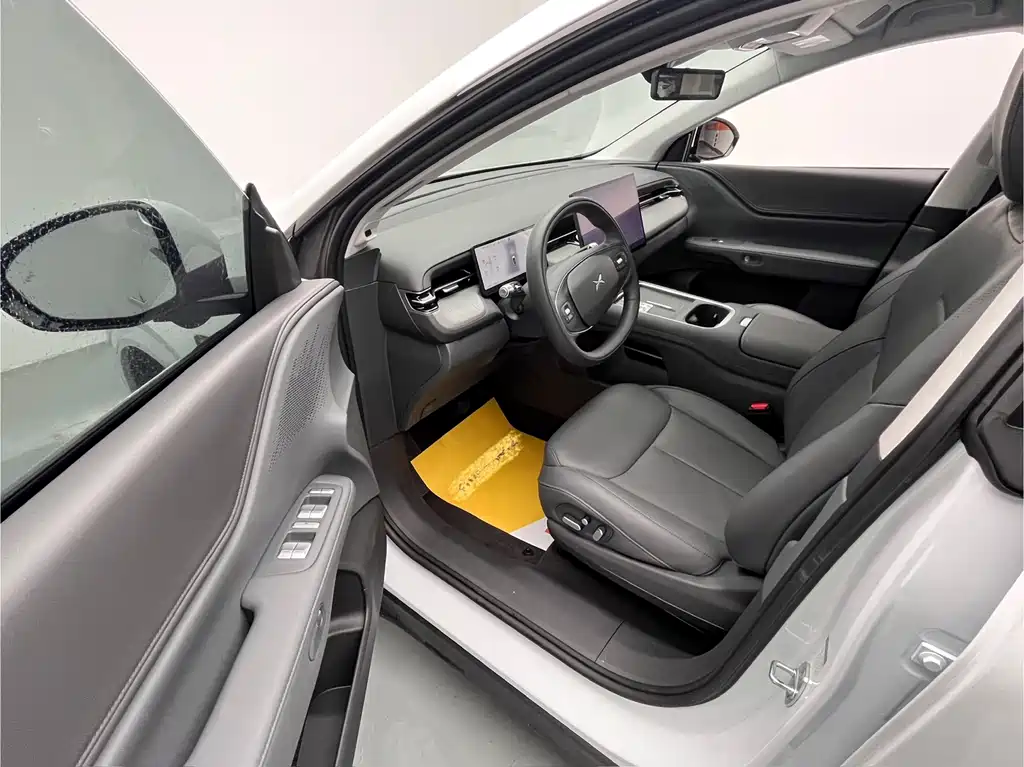 Xpeng G6 2025 model 625 long battery life Max flagship version купить на сайте DeffCars