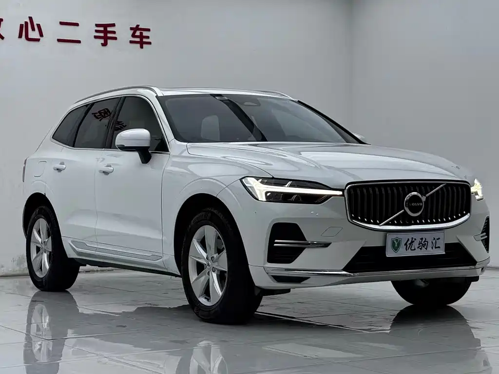 Volvo XC60 2022 B5 four-wheel drive Zhiyi Luxury Edition купить на сайте DeffCars
