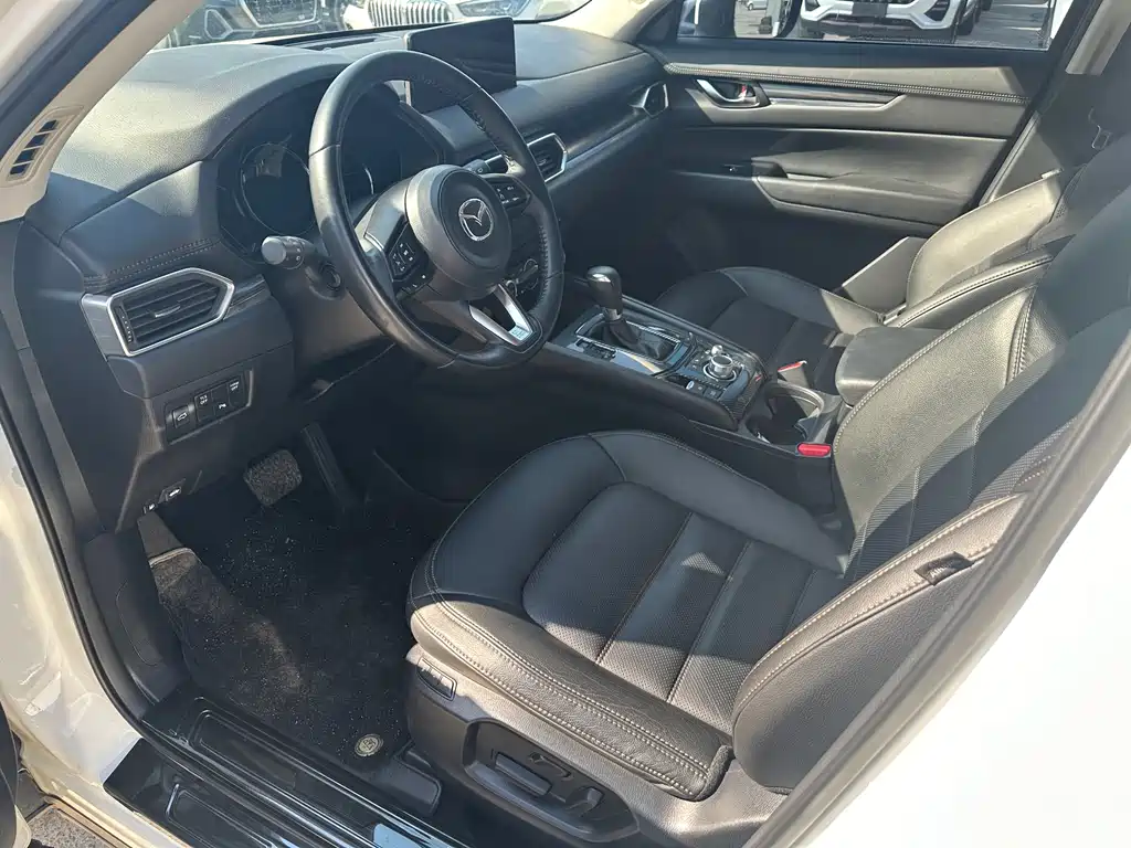 Mazda CX-5 2022 2.0L automatic two-wheel drive smart model купить на сайте DeffCars