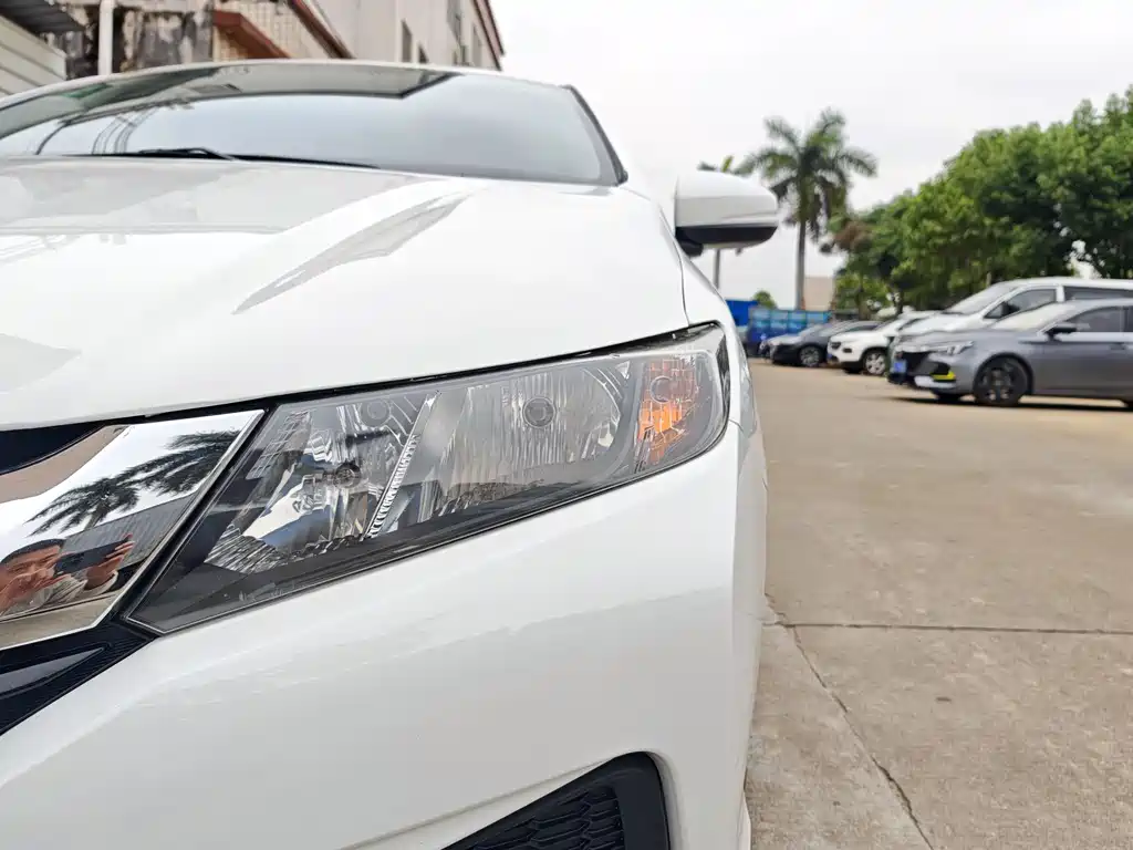 Fengfan 2019 1.5L CVT Comfort Edition купить на сайте DeffCars