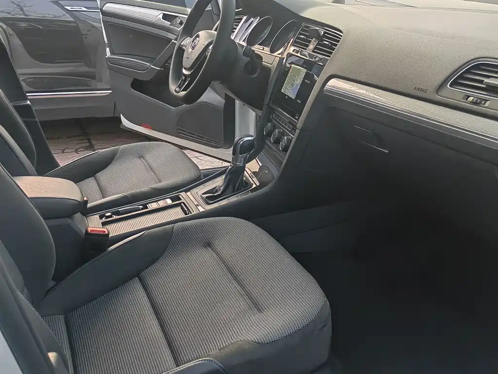 Golf·Pure Electric 2020 Chi купить на сайте DeffCars