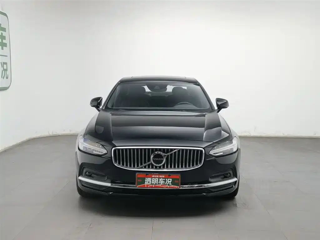 Volvo S90 2021 B5 Zhiyuan Luxury Edition купить на сайте DeffCars