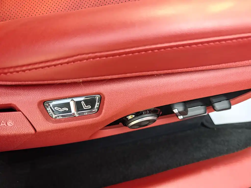 Zhijie R7 2024 pure electric 667km Pro купить на сайте DeffCars