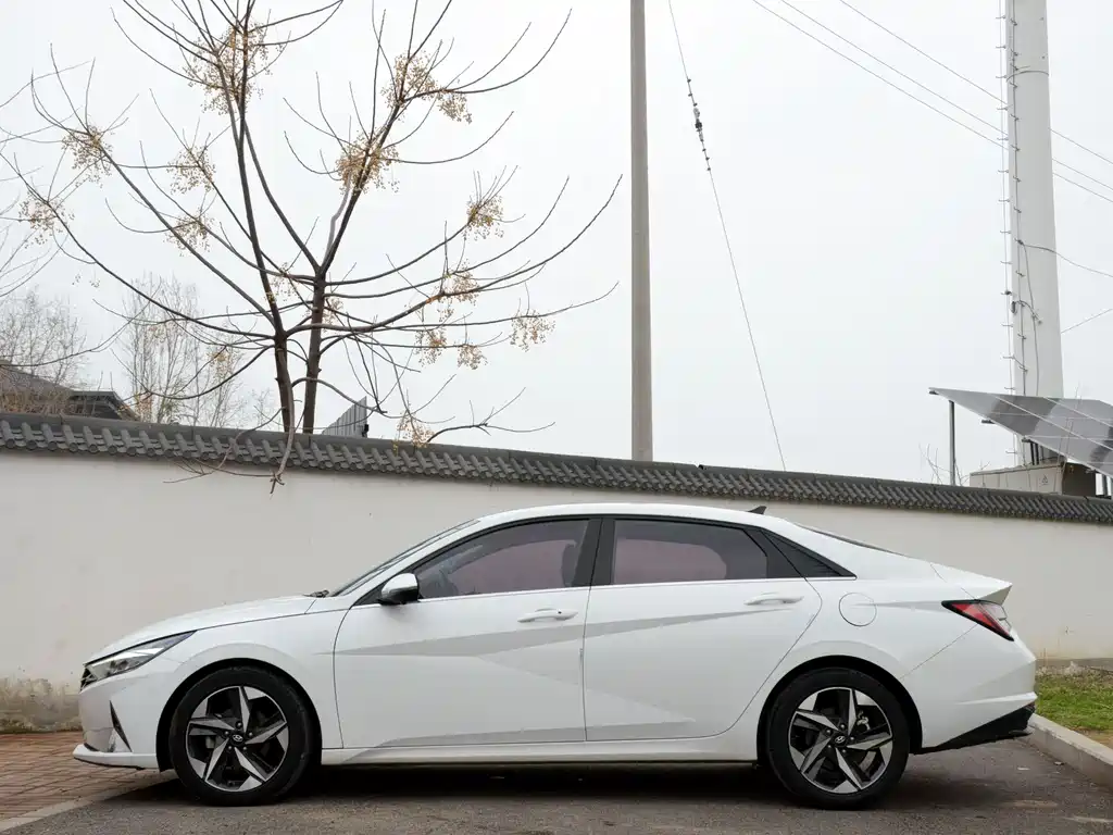 Elantra 2021 1.5L CVT TOP flagship version купить на сайте DeffCars