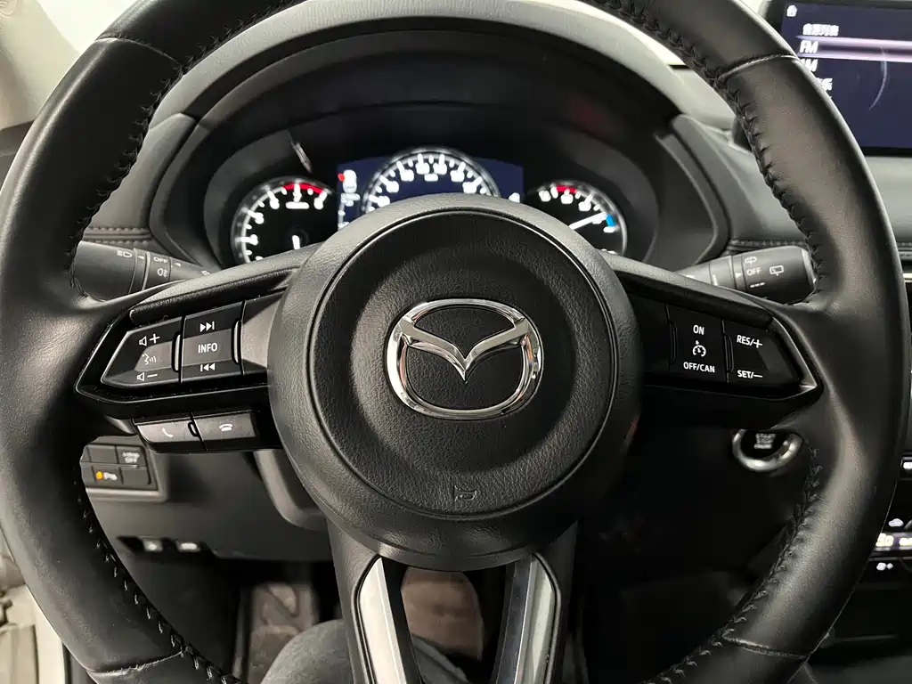Mazda CX-5 2022 2.0L automatic two-wheel drive smart model купить на сайте DeffCars