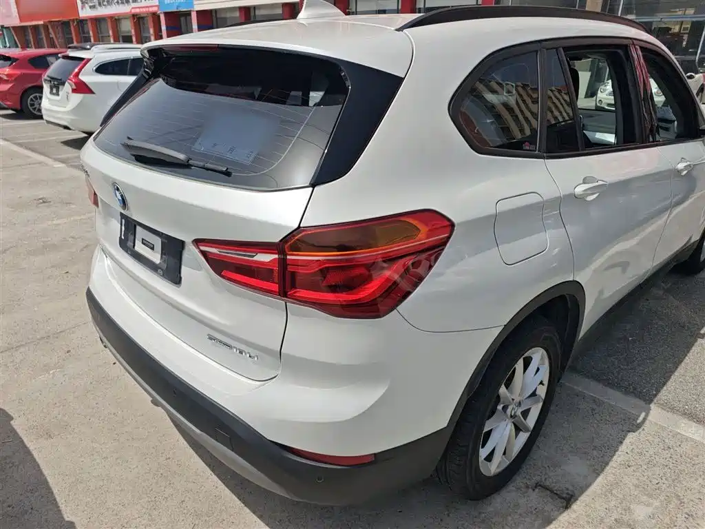 BMW X1 2019 sDrive18Li Fashion Model купить на сайте DeffCars