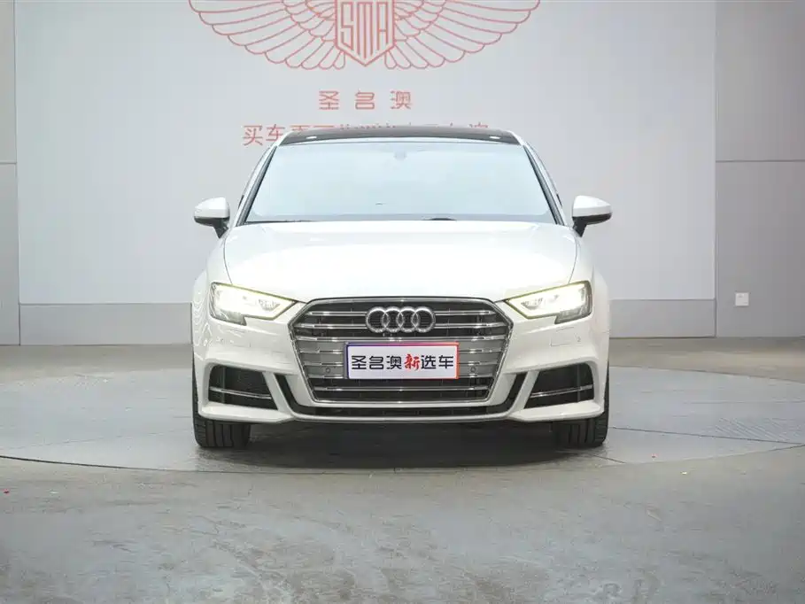 Audi A3 2020 Limousine 35 TFSI Fashion Type National VI купить на сайте DeffCars