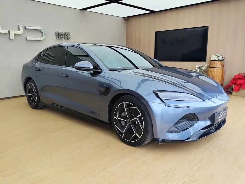 Seal 2022 700km long range rear-wheel drive version купить на сайте DeffCars