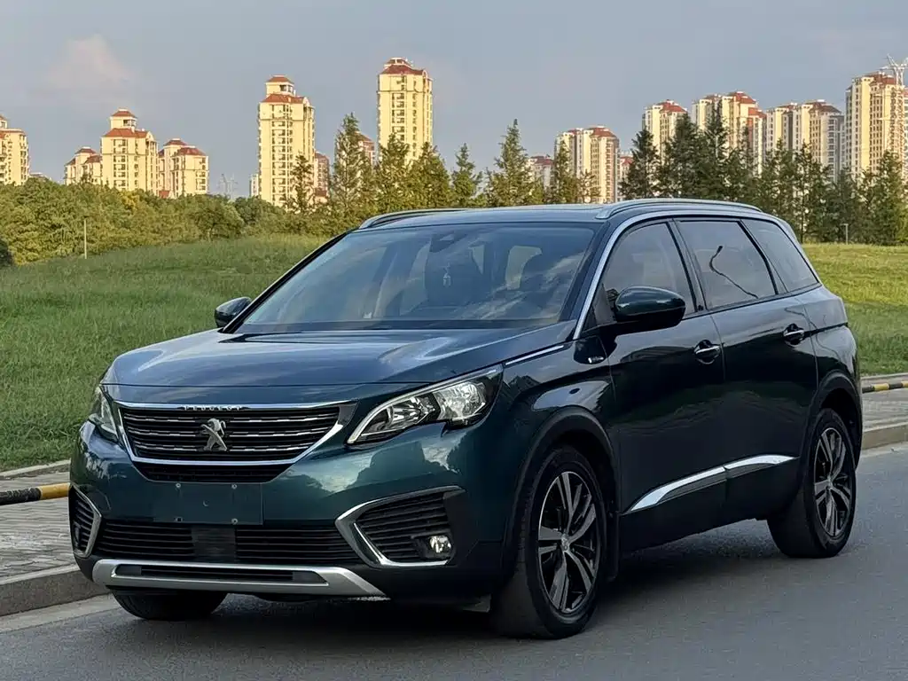 Peugeot 5008 2017 350THP 5-seat elite version купить на сайте DeffCars