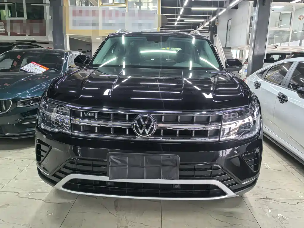 Touron 2022 380TSI four-wheel drive luxury version купить на сайте DeffCars