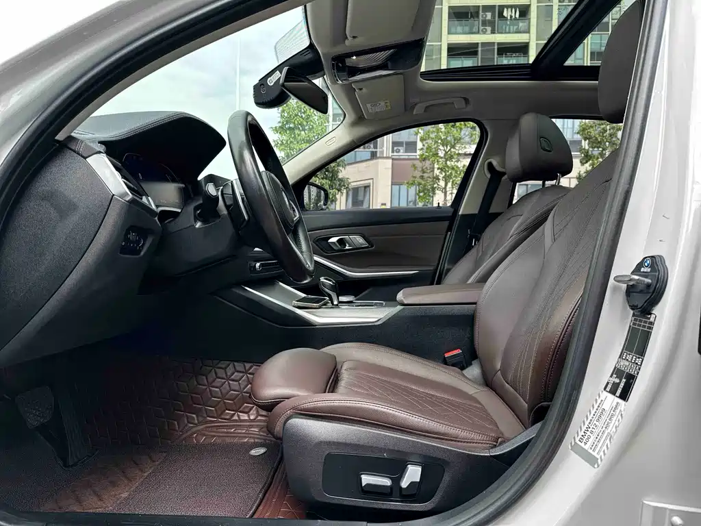 BMW 3 Series 2021 facelift 325Li M Sports Night Package купить на сайте DeffCars