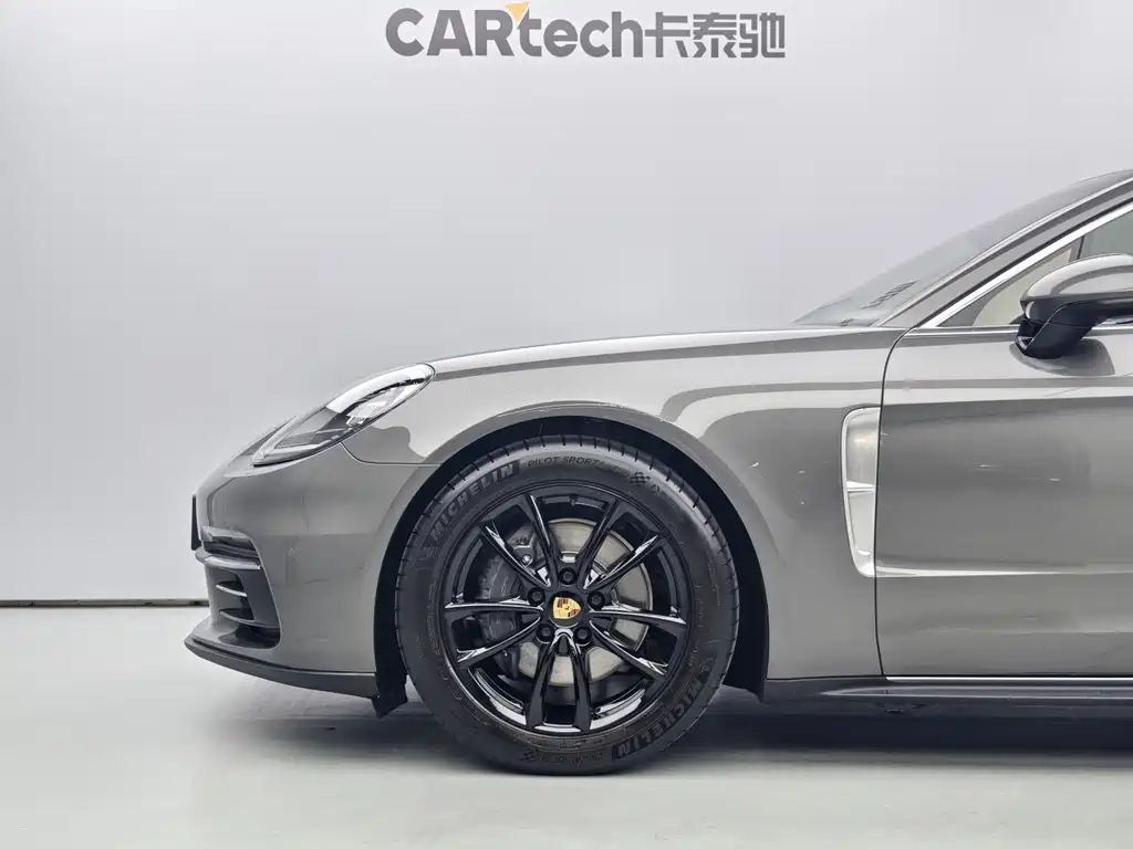 Panamera 2017 4 Executive Extended Edition 3.0T купить на сайте DeffCars