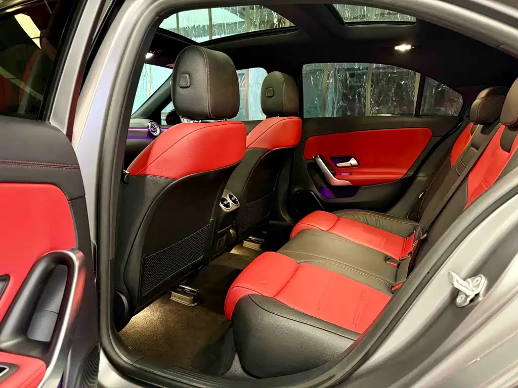 Mercedes-Benz A-Class AMG 2022 AMG A 35 L 4MATIC купить на сайте DeffCars