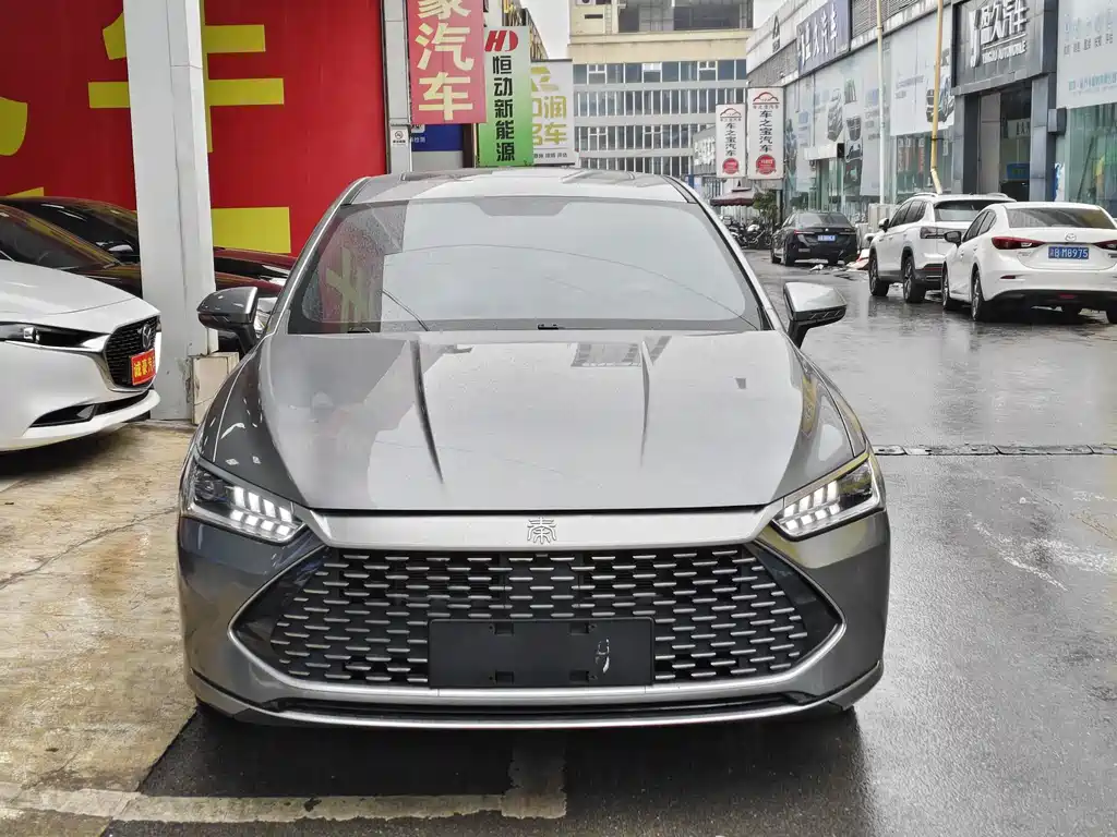 Qin Plus 2023 Champion Edition DM-i 120KM Leading Type купить на сайте DeffCars
