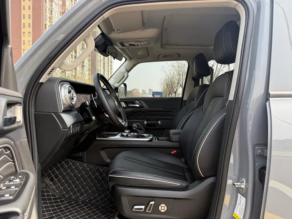 Tank 300 2025 2.0T Gasoline Conqueror купить на сайте DeffCars