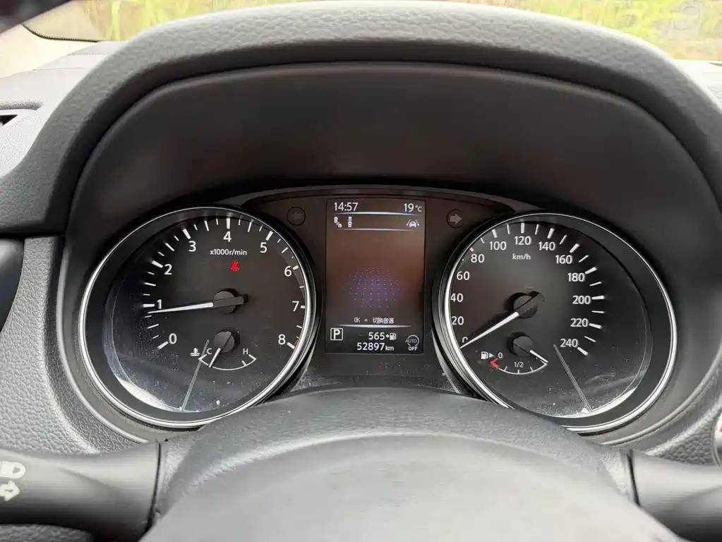 Qashqai 2021 2.0L CVT Deluxe Edition купить на сайте DeffCars