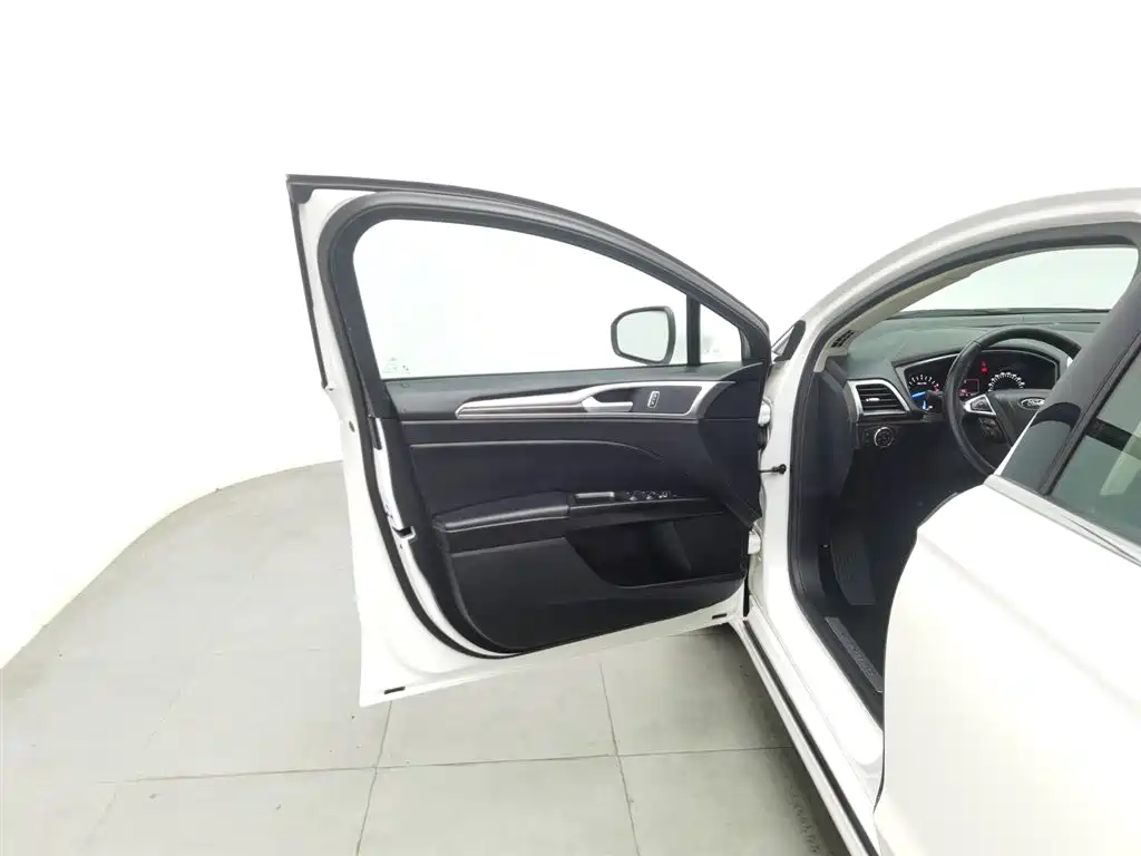 Mondeo 2020 EcoBoost 200 Fashion Model купить на сайте DeffCars