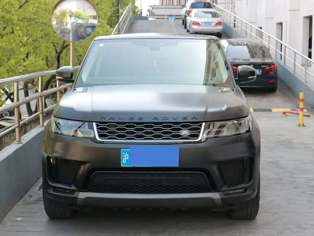 Range Rover Sport 2021 3.0 L6 SE купить на сайте DeffCars