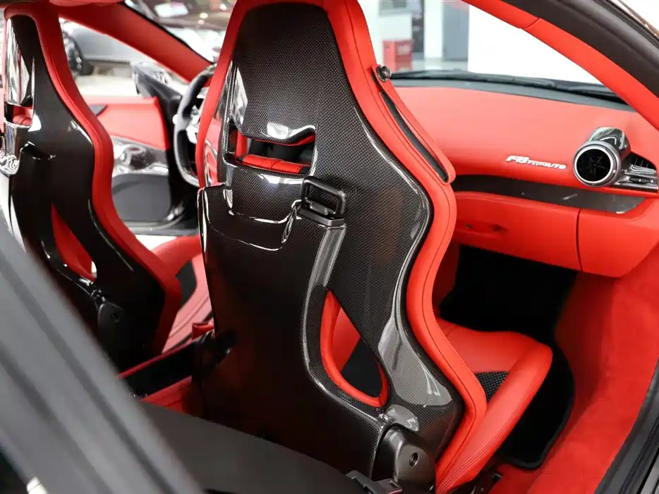 Ferrari F8 2019 Tributo 3.9T V8 купить на сайте DeffCars