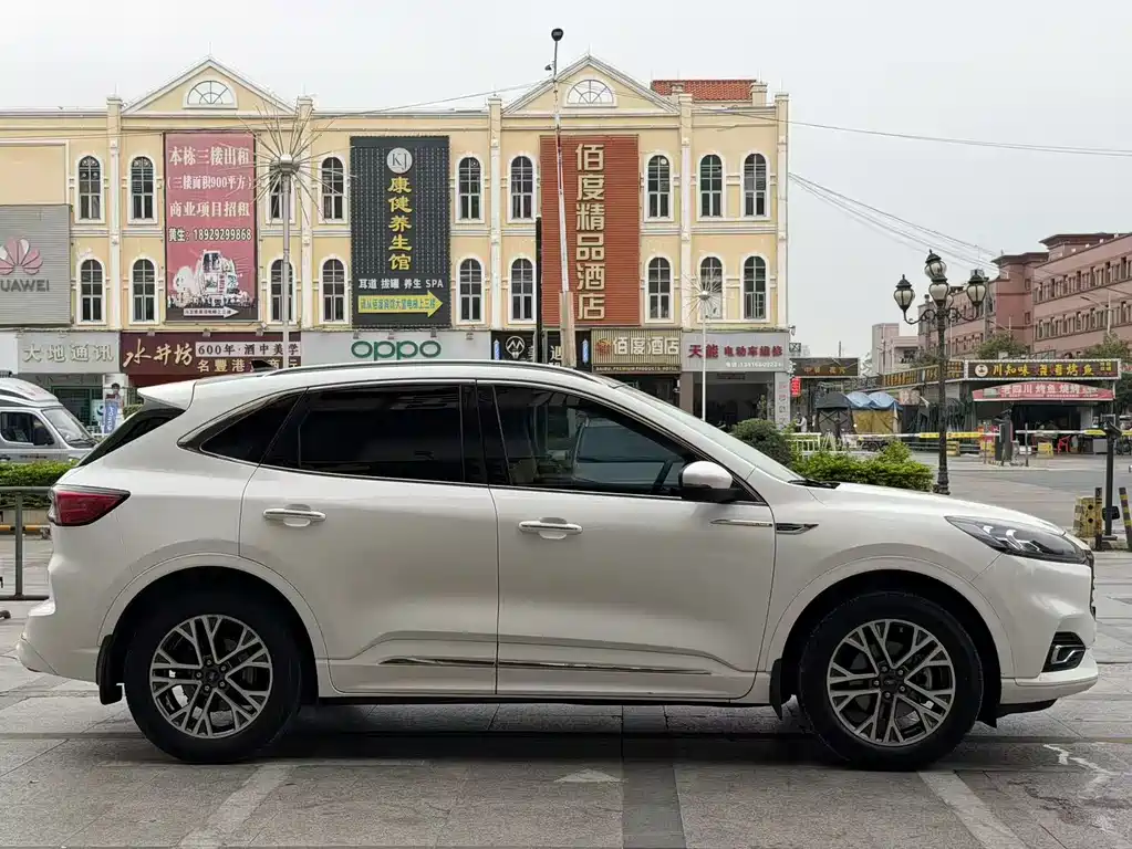 Ruiji 2020 EcoBoost 245 four-wheel drive premium model купить на сайте DeffCars