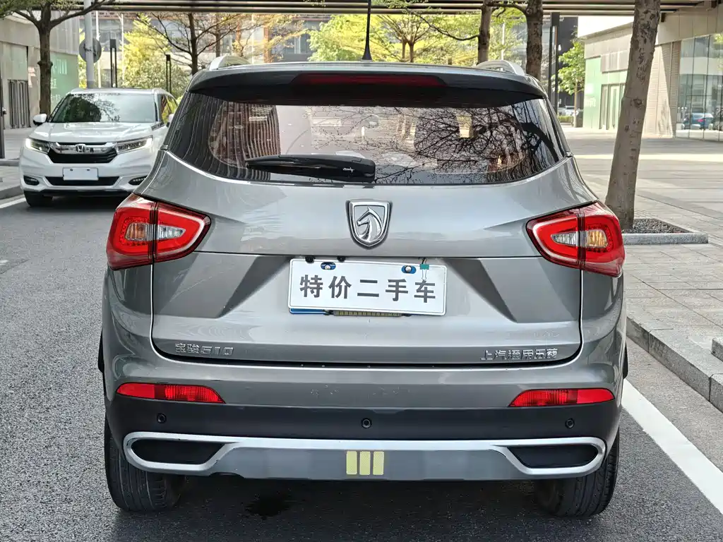 Baojun 510 2018 1.5L Automatic Anniversary Special Edition National V купить на сайте DeffCars