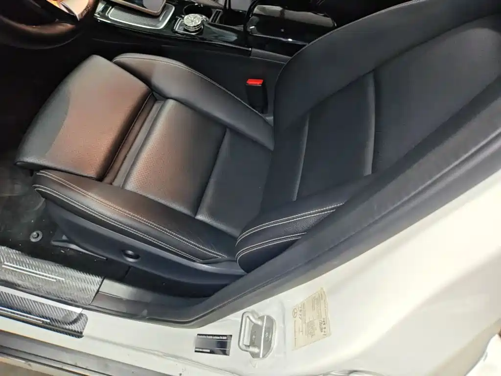 Mercedes-Benz GLA 2017 GLA 200 Fashion Model купить на сайте DeffCars