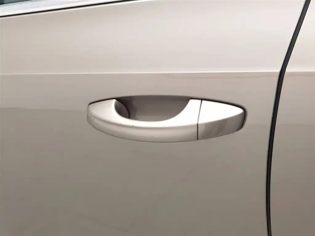 Octavia 2019 1.5L automatic comfort version купить на сайте DeffCars