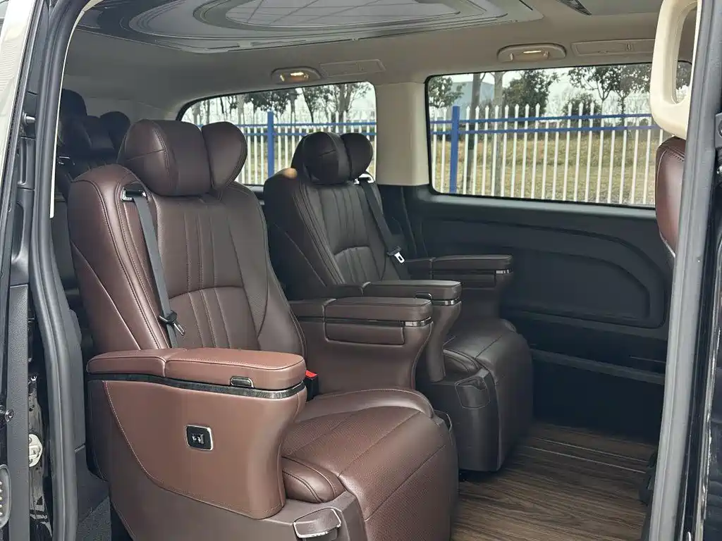Vito 2021 2.0T Elite Edition 7 seats купить на сайте DeffCars