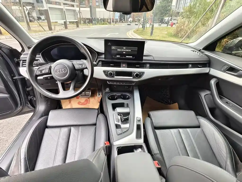 Audi A4L 2020 40 TFSI luxury and dynamic model купить на сайте DeffCars