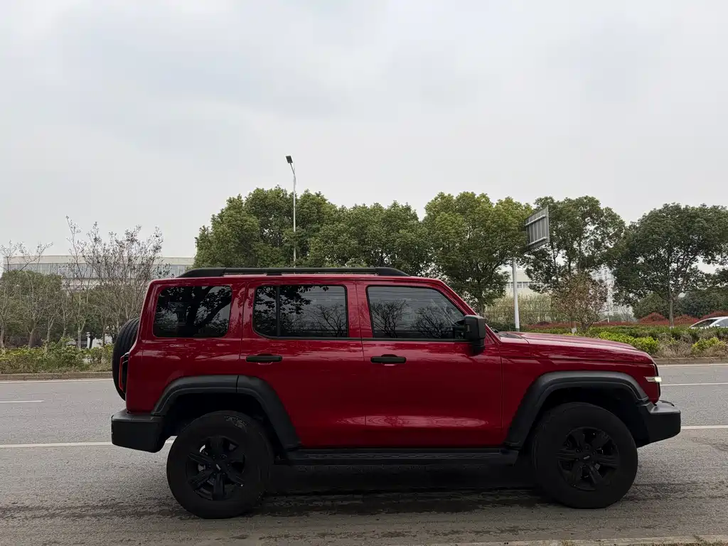 Tank 300 2021 Off-Road Version 2.0T Conqueror купить на сайте DeffCars