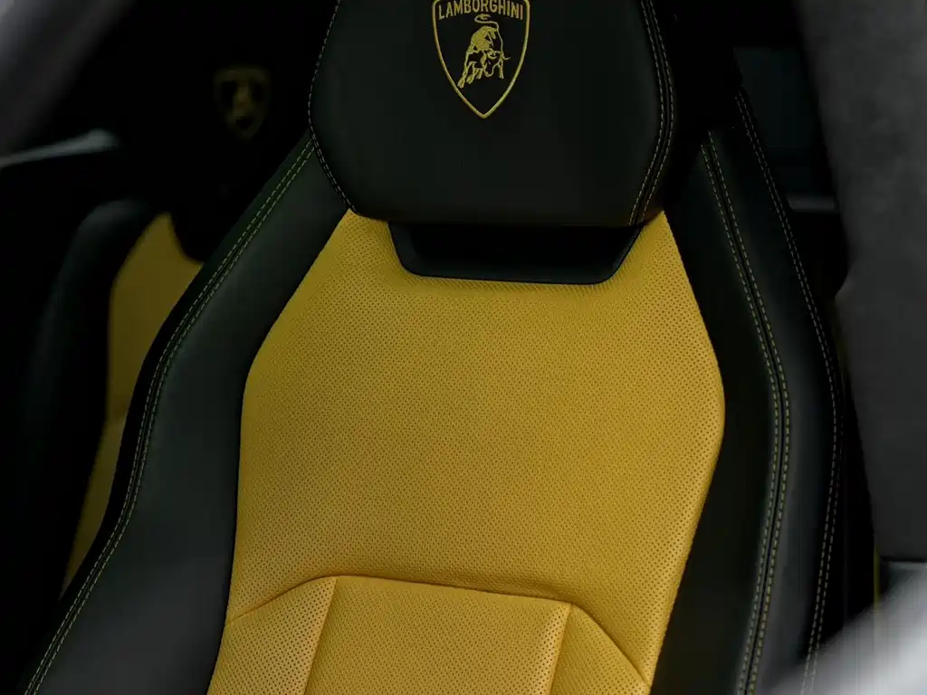 Urus 2021 4.0T V8 купить на сайте DeffCars