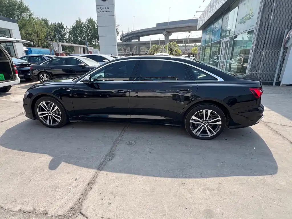 Audi A6L 2024 40 TFSI luxury and dynamic model купить на сайте DeffCars
