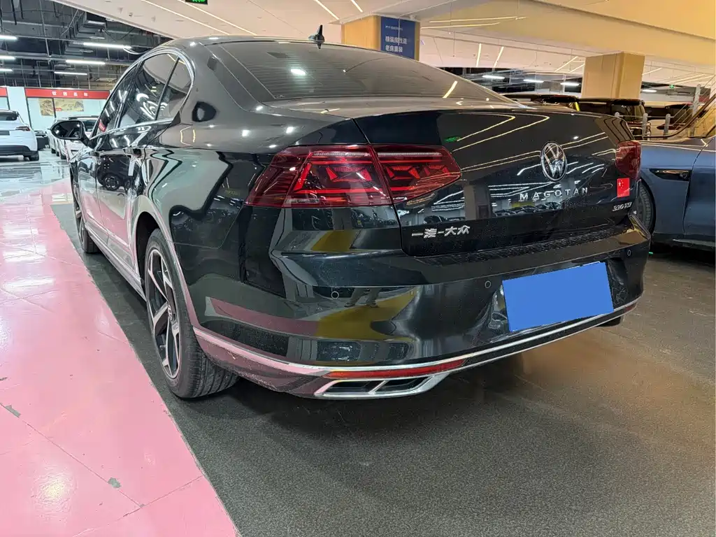 Magotan 2023 2 million commemorative edition 330TSI DSG luxury model купить на сайте DeffCars