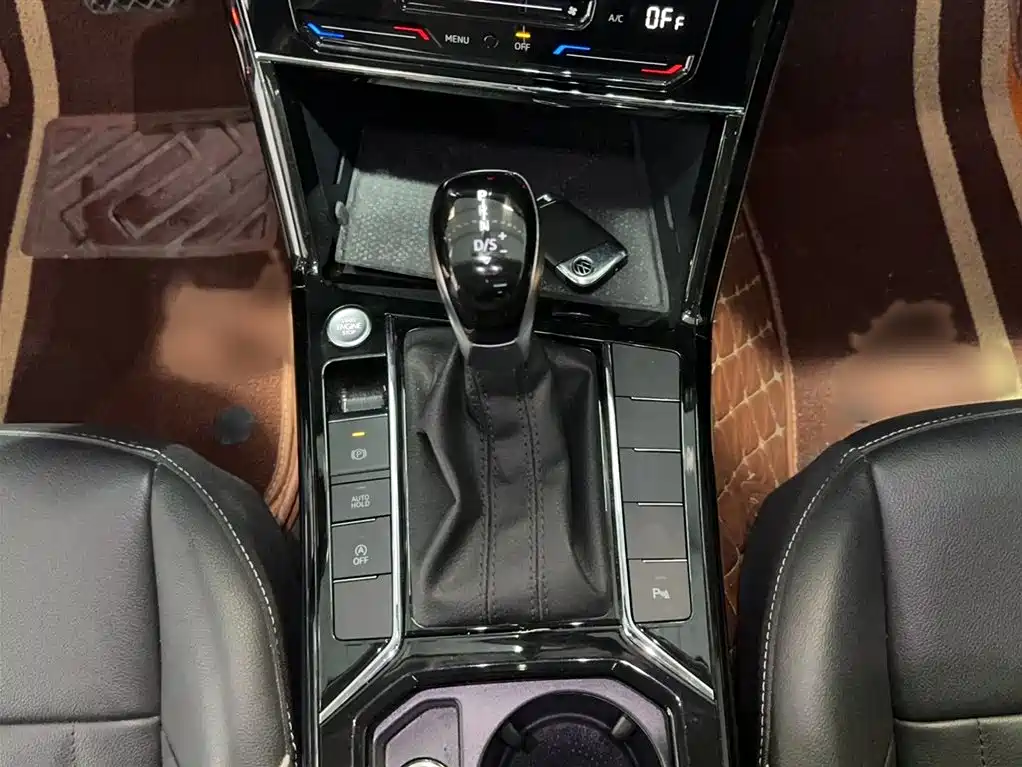 Passat 2023 330TSI Starry Sky Elite Edition купить на сайте DeffCars