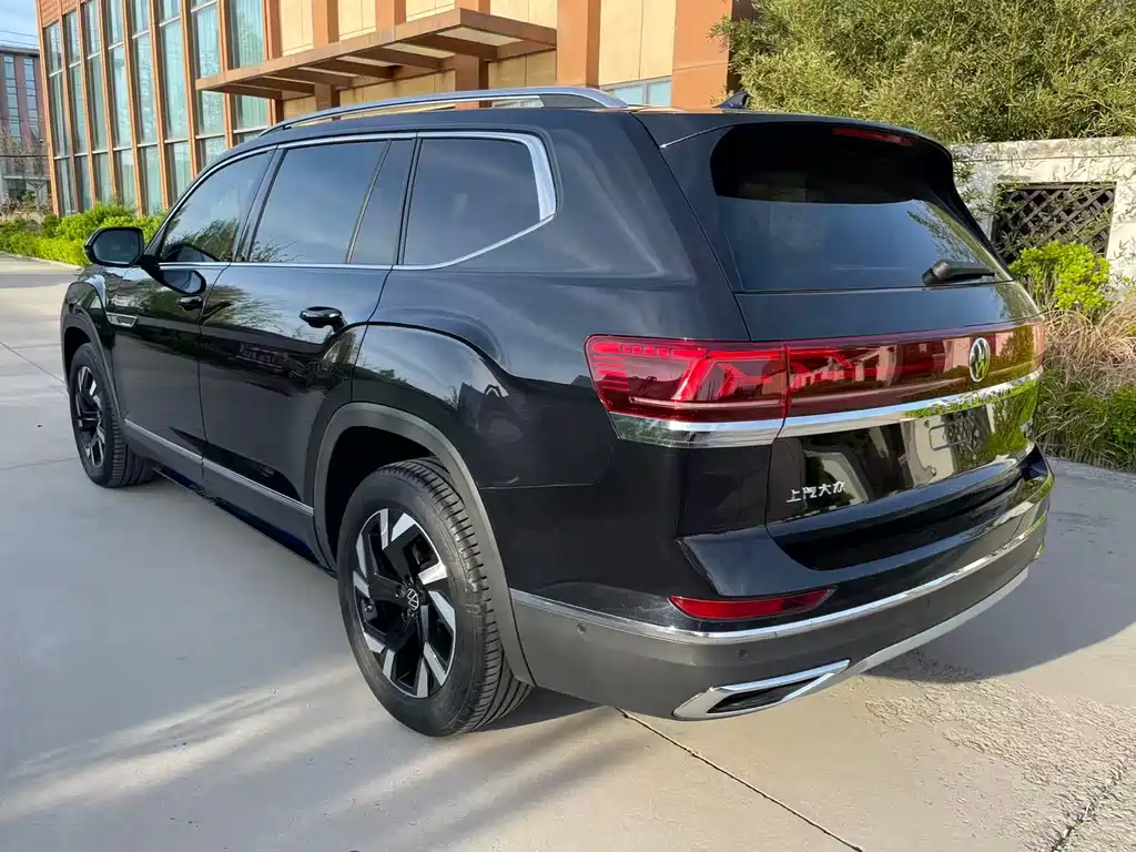 Touron 2021 380TSI four-wheel drive luxury version купить на сайте DeffCars