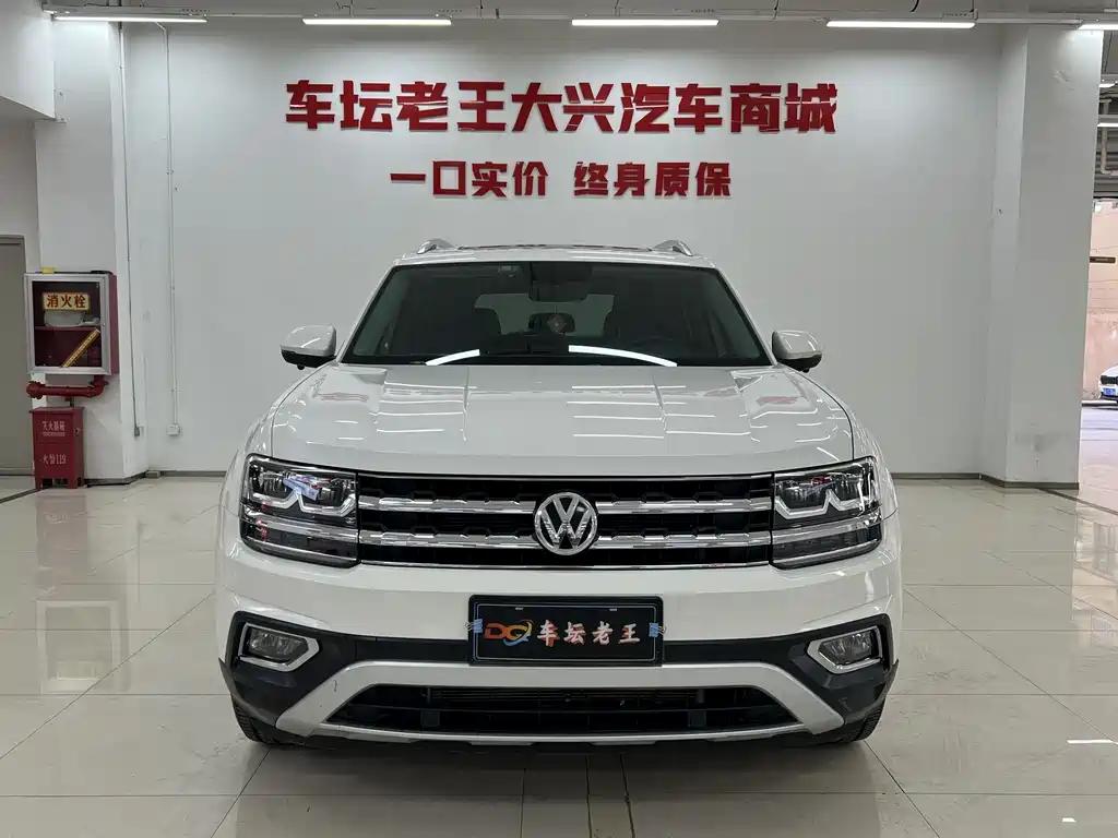 Touron 2019 380TSI four-wheel drive luxury version National VI купить на сайте DeffCars