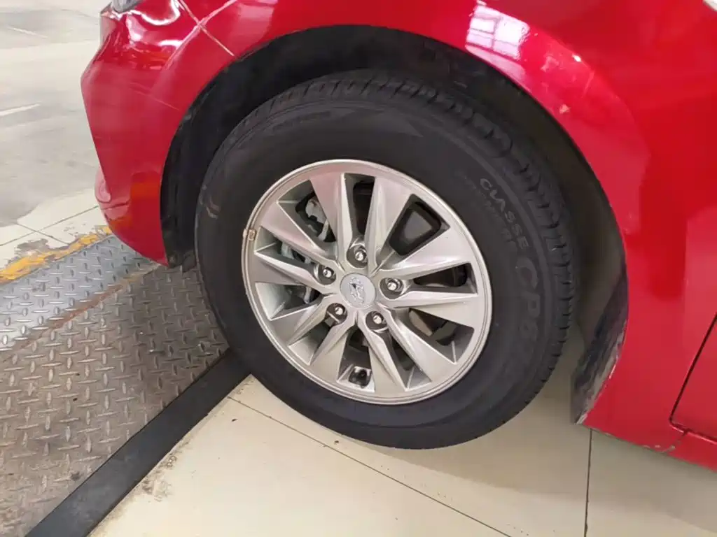 Yuedong 2018 1.6L automatic eye-catching version GL National V купить на сайте DeffCars