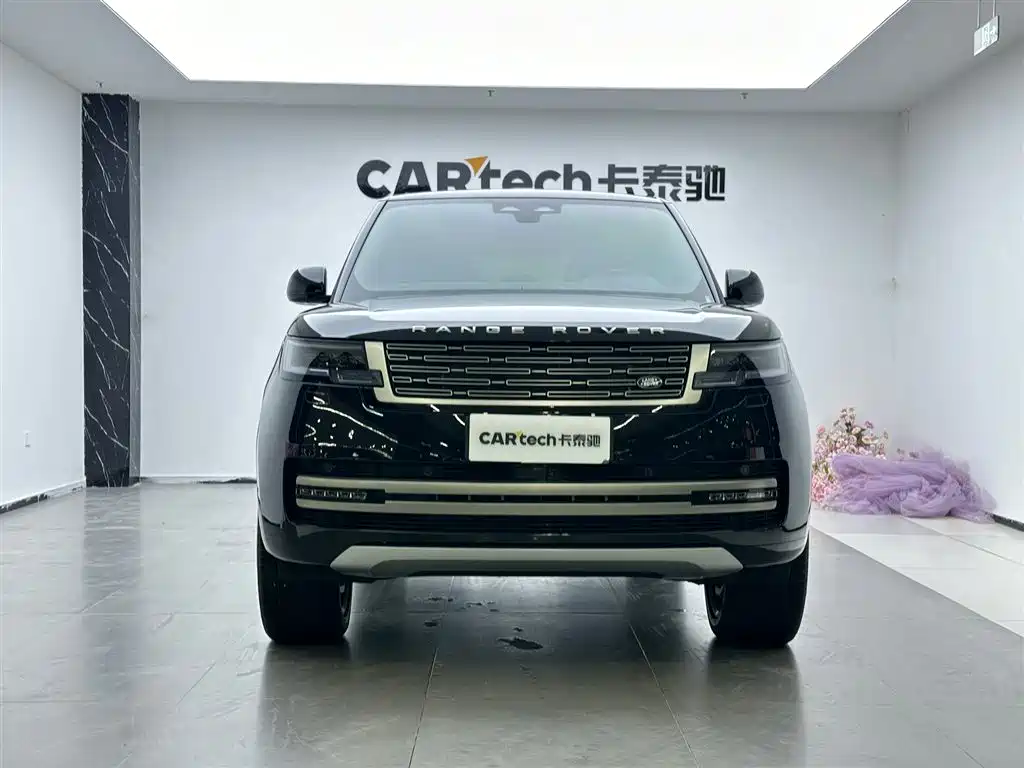Range Rover 2025 3.0 L6 400PS Extended Edition купить на сайте DeffCars